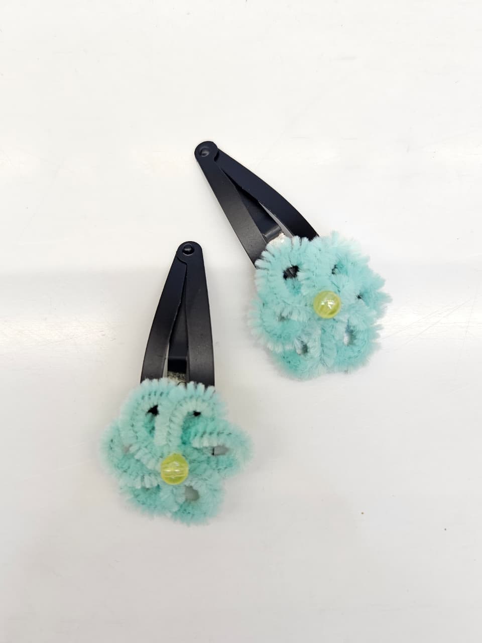 Mint Bloom Tic-Tac Clips